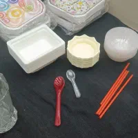 تعدادی ظرف شیشه ای ومقداری یکبار مصرف مخصوصه کافه|ظروف سرو و پذیرایی|جوانرود, |دیوار