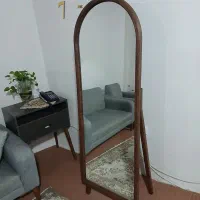 آینه با قاب پایه دار  ایستاده ابعاد ۱۷۰در۶۰
