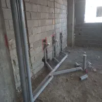 اجرای لوله های فاضلاب و لوله سبز و پنج لایه|خدمات پیشه و مهارت|دوگنبدان, |دیوار