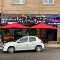 استخدام نیروی کار در پیتزا و ساندویچ فروشی