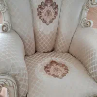 مبل کلاسیک بسیار سالم