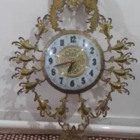 ساعت دیواری