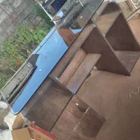 میز|میز تحریر و کامپیوتر|چاف و چمخاله, |دیوار