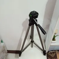 سه پایه دوربین