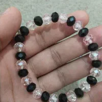 دستبند و گردنبند