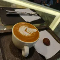 باریستا،صندوقدار شیفت صبح