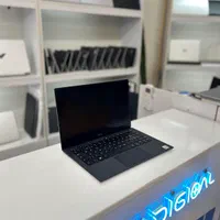 Dell XPS i7 نسل دهم کربن فوق باریک مشابه صفر