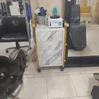 فروش وسایل ارایشی در حد نو با قیمت مناسب|آرایشگاه و سالنهای زیبایی|کرج, بنیاد|دیوار