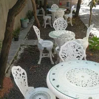 میز صندلی نشکن