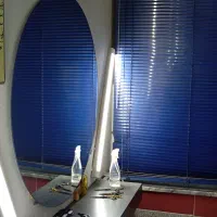 اینه گرد پشت نقره شفاف