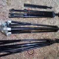 سه پایه چرخدار