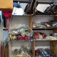 تعمیرات کیف و کفش کفشدوزک|کیف، کفش، کمربند|اندیشه, شهرک صدف|دیوار