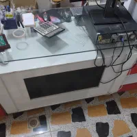 میز دارای دو کشو|فروشگاه و مغازه|اردکان, |دیوار