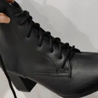 نیم بوت مشکی سایز 40|کیف، کفش، کمربند|اسلام‌شهر, زرافشان|دیوار