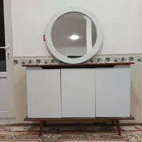 آینه کنسول در حد نو