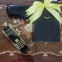 گوشی ورتو در حد نو شیک و لاکچری