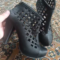 کفش سایز ۳۶الی ۳۷