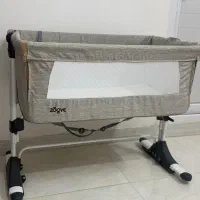 تخت کنار مادر برند zooye