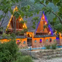 اجاره کلبه سویسی جکوزی کوهستانی جنگلی|اجارهٔ کوتاه‌مدت ویلا و باغ|کجور, |دیوار