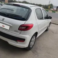 پژو۲۰۷ مدل۴۰۰