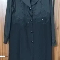 مانتو مشکی بدون کوچک ترین ایرادی