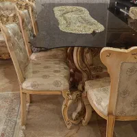 میز ناهارخوری سلطنتی
