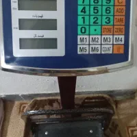 فروش باسکول 300کیلویی تاشو آهنی|فروشگاه و مغازه|بندرعباس, |دیوار