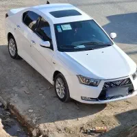 دنا پلاس توربو شش دنده، مدل 1402