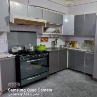 کابینت فلزی تمیز