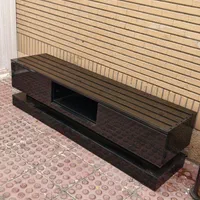 میز تلویزیون در حد نو
