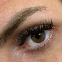 کاشت مژه لیفت ابرو لمینت مژه اصلاح ابرو با بند شمع