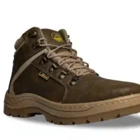 کفش‌های کوهنوردی با قیمت مناسب|کیف، کفش، کمربند|نورآباد, |دیوار