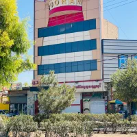 ۲۵۰ متر تجاری بر خیابان اصلی با تردد بالا