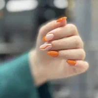 بخونید ناخنکار محترم