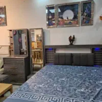 سرویس  خواب و تشک * تخت‌خواب دونفره و یک‌نفره