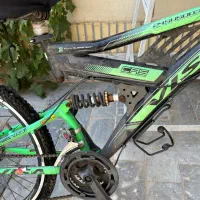 دوچرخه 26|دوچرخه، اسکیت، اسکوتر|اندیشه, اندیشه فاز ۵|دیوار