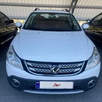 دانگ فنگ H30 کراس مدل ۱۳۹۶ شخصی در منزل