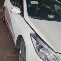 ازرا گرنجور ۲۰۱۲