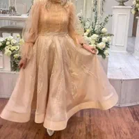 لباس نامزدی|لباس|اصفهان, گلزار|دیوار