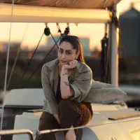 مدل خانوم برای عکاسی