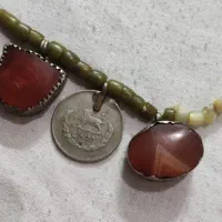 گردنبندعتیقه|کلکسیون اشیاء عتیقه|زنجان, |دیوار