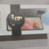 یک دستگاه گوشی سالم به فروش میرسد