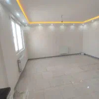 ابریشم/ آپارتمان ۸۵متر/ وام تسویه / چسب مرکز خرید|فروش آپارتمان|چهارباغ, |دیوار