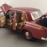 ماکت ماشین بنز|اسباب‌‌بازی|فولادشهر, ورزشگاه فولادشهر|دیوار