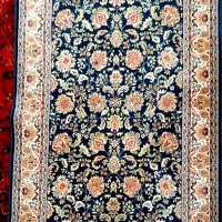 فرش سرمه ای رنگ  کرامتیان