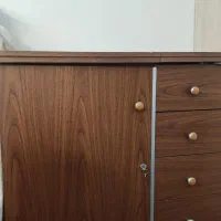 میز چرخ خیاطی