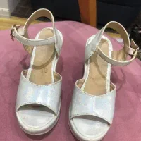 کفش پاشنه دار بچگانه سایز ۳۱|کیف، کفش، کمربند|پرند, فاز ۱|دیوار