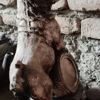 مجسمه حیوان با طبل بزرگ
