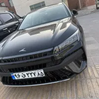 کی ام سی j7