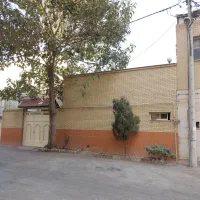 ویلایی ۱۴۰ متر پلاک چهارم خیابان باهنر